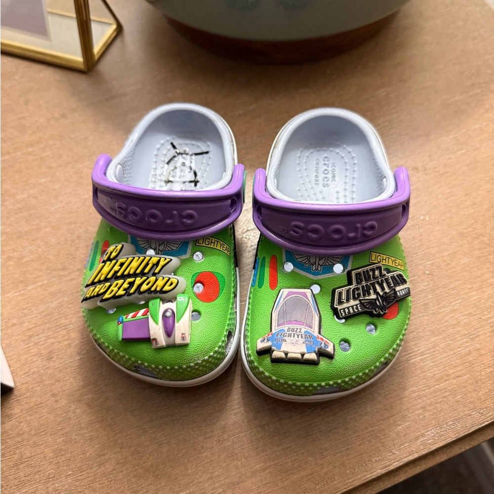 buzz lightyear Toy Story crocs
